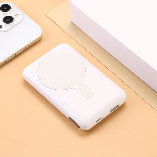 10000mAh magnetic wireless portable charger with digital display and fast charging