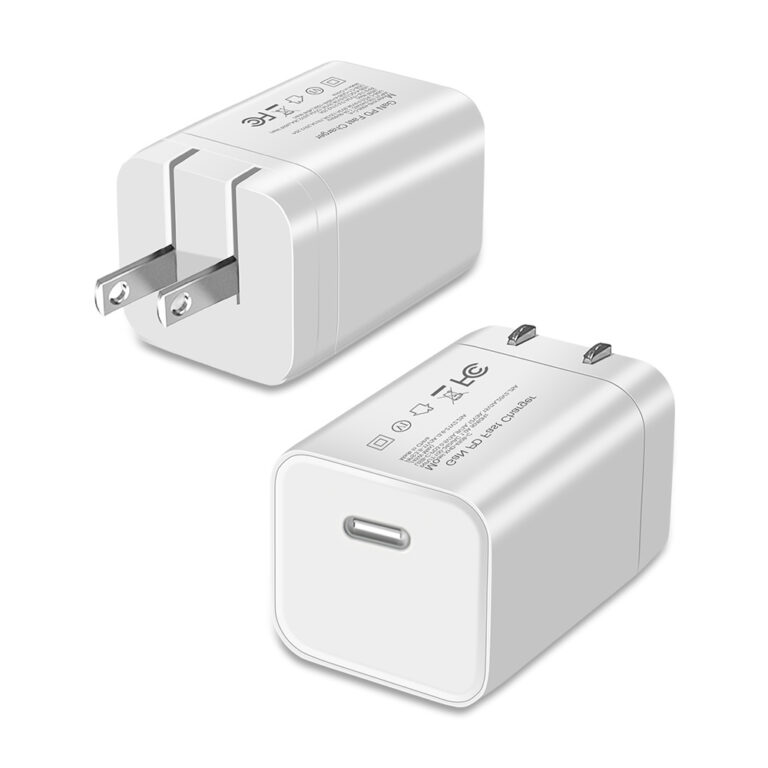45W GaN USB-C Charger with Foldable US Plug for iPhone 15