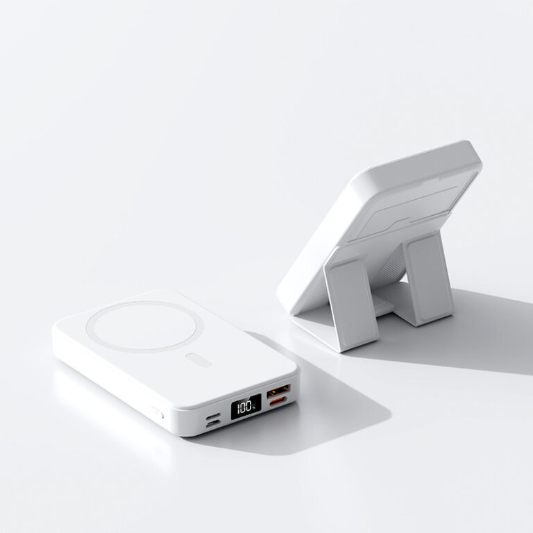 "Magnetic 10000mAh wireless power bank with back clip and foldable stand"