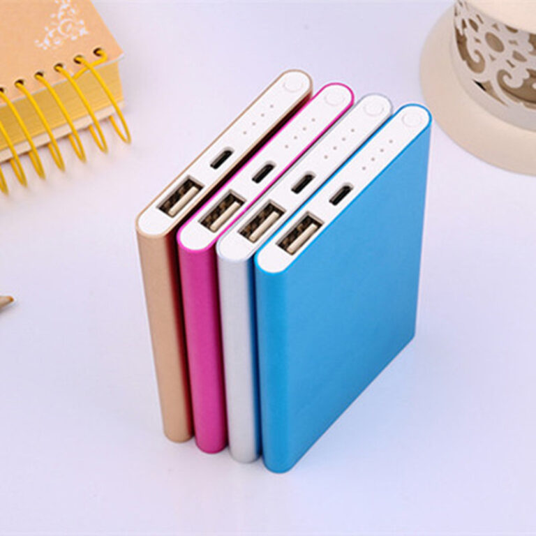 Slim 5000mAh metal portable power bank with custom logo option