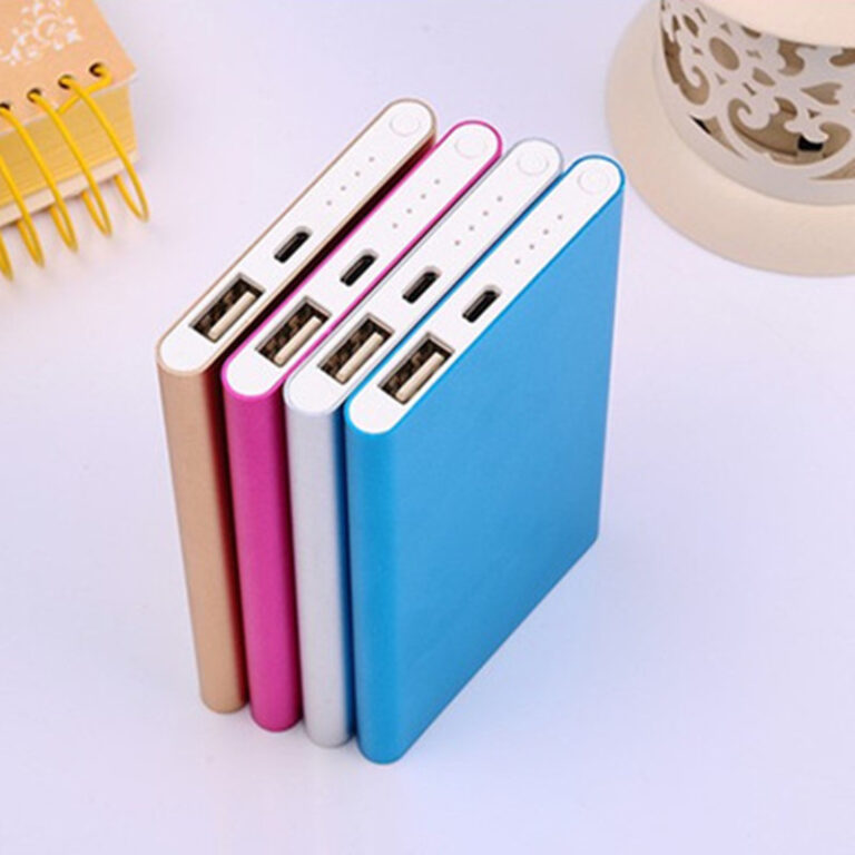 Ultra-slim 5000mAh portable metal power bank mini charger
