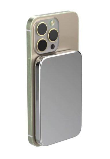 Ultra-thin 5000mAh Magsafe wireless power bank with pure cobalt battery