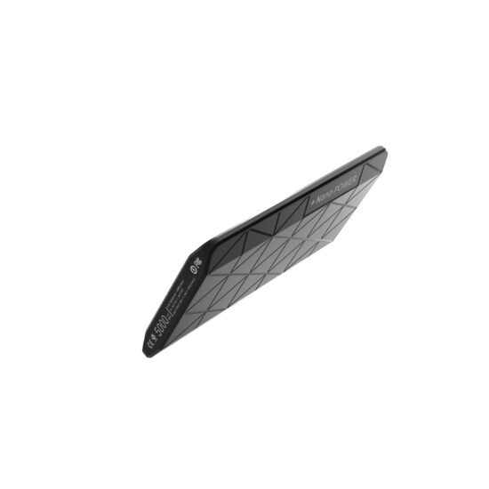 Slim 5000mAh universal card-style power bank with polymer battery

Image TITLE: